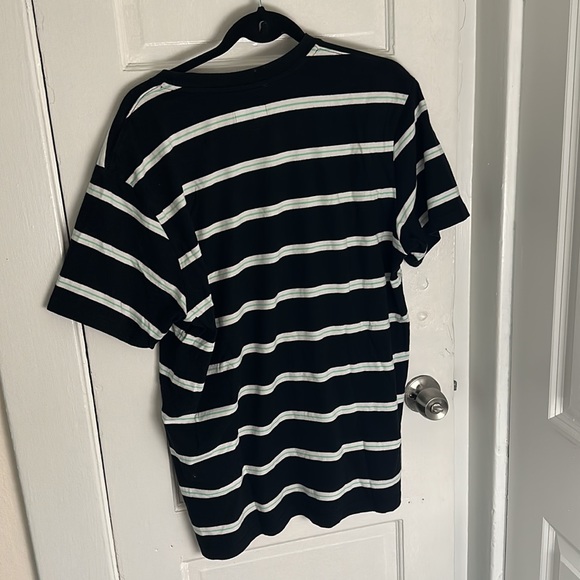 HUF Worldwide Striped Tee Tshirt Size Large—used in good condition - Picture 2 of 2